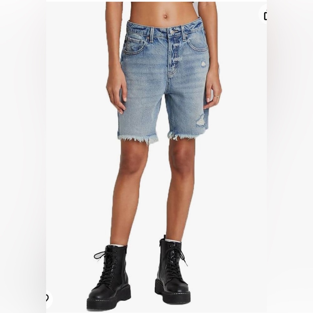 Wild Fable High-Rise Bermuda Jean Shorts Button Fly Light Wash Women’s 18 NWT